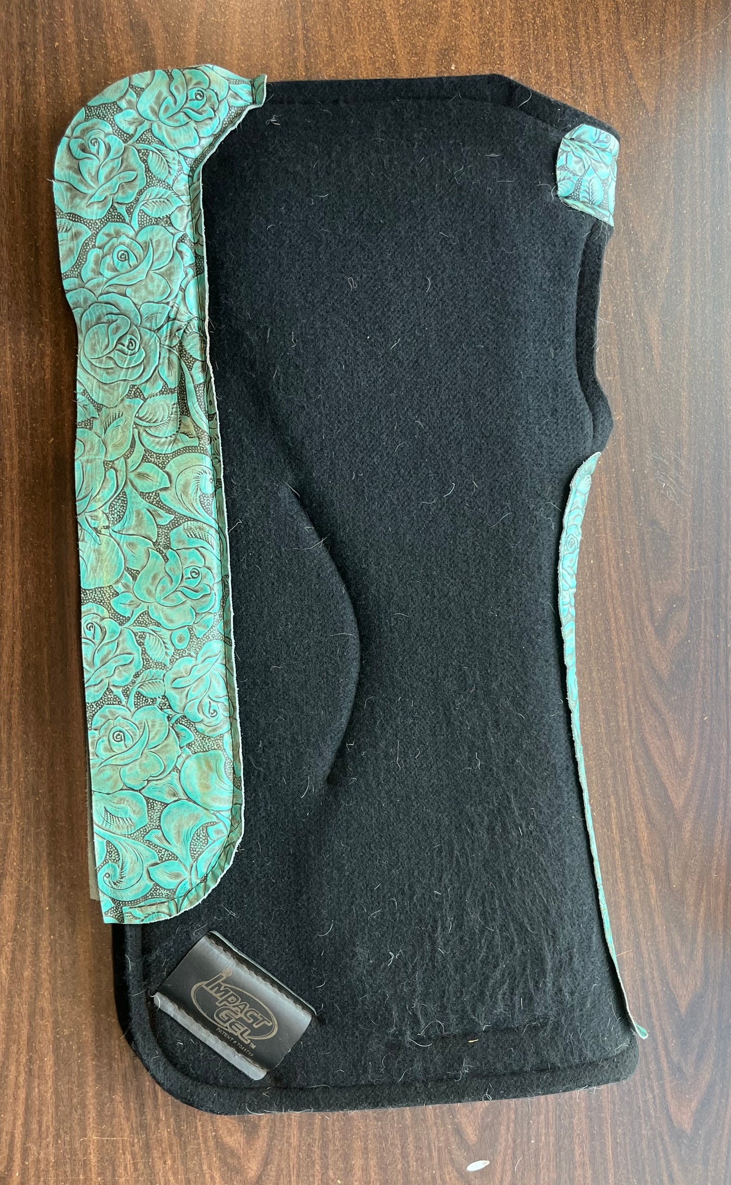 Impact Gel Contour Classic Saddle Pad