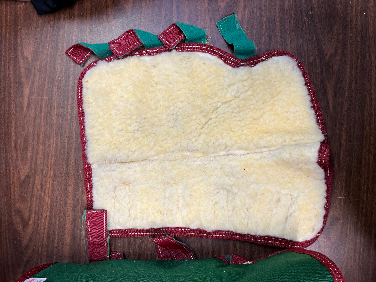 Custom Saddlery Sheepskin Wraps