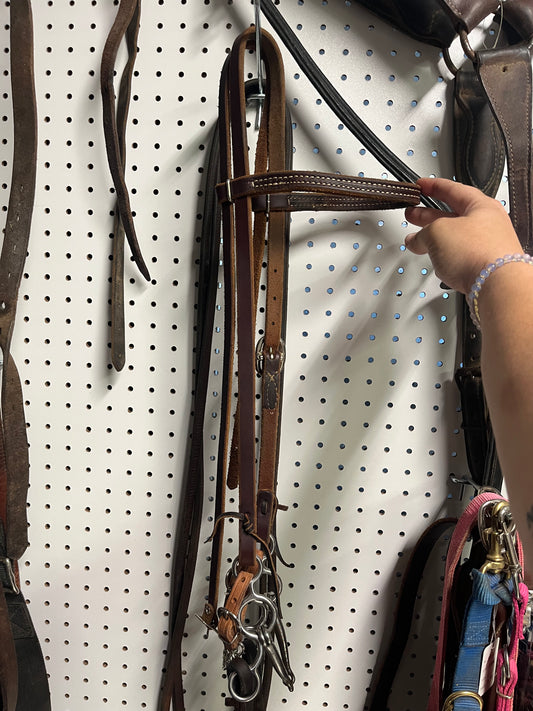 Headstall + jr. Cowhorse bit and weighted split reins