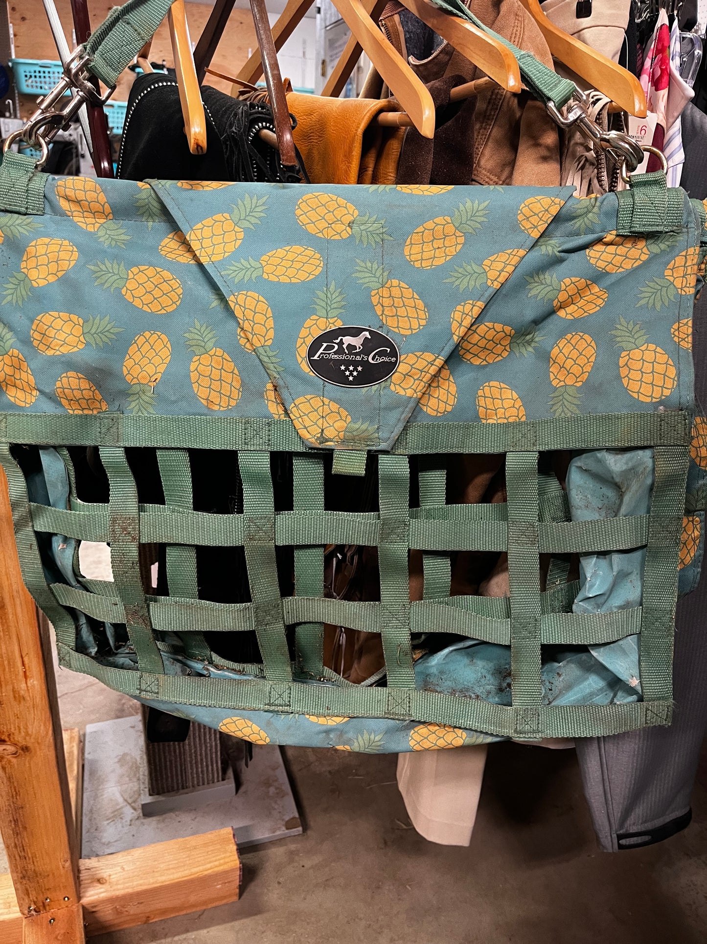 Professionals Choice Hay Bag