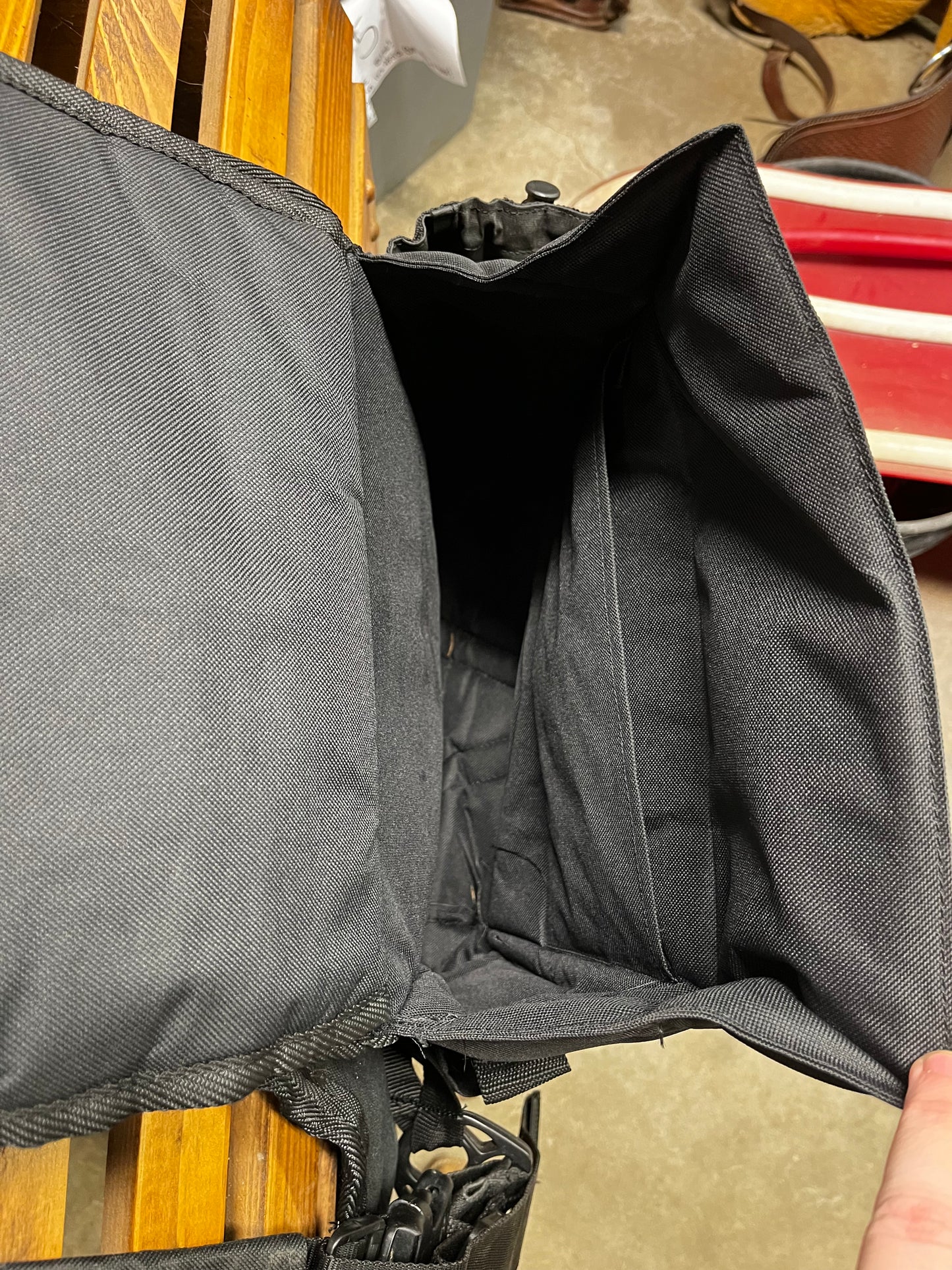 Barefoot Walk-My-Horse Trail Bags